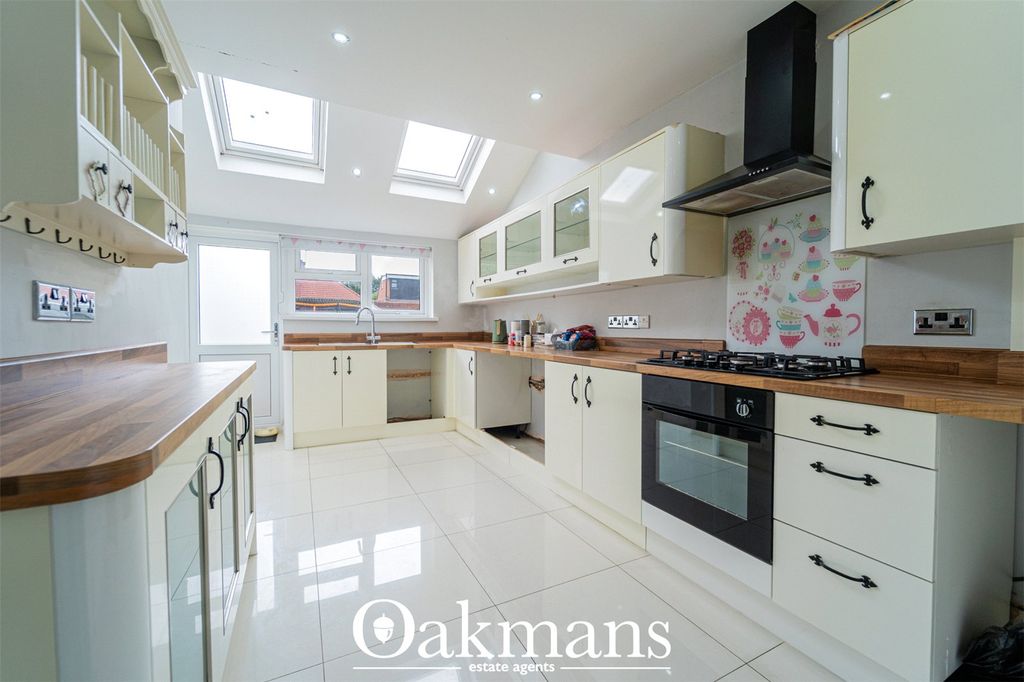 Property photo 2 of 29 Picture No. 01