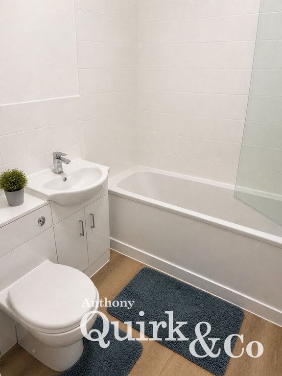 Property photo 3 of 3