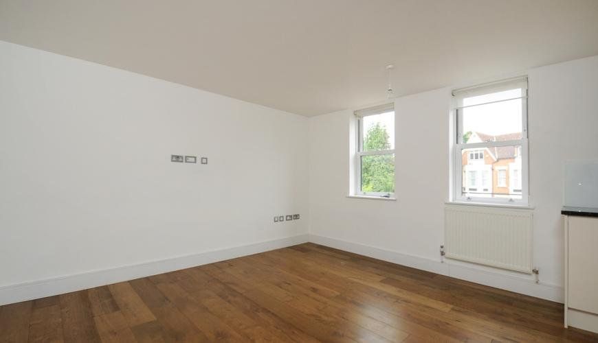 Property photo 3 of 7 Picture No. 06