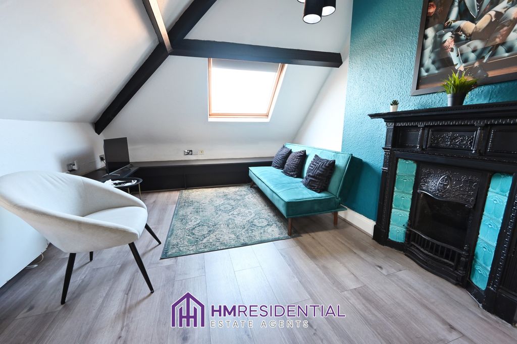 Property photo 2 of 6 Gallery