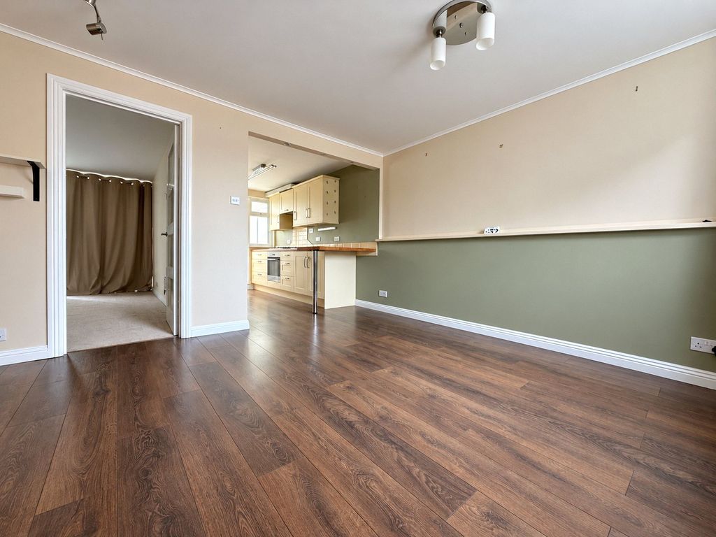 Property photo 3 of 13 Picture No. 02