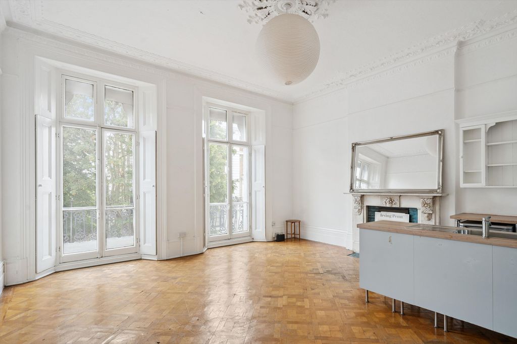 Property photo 1 of 11 Image