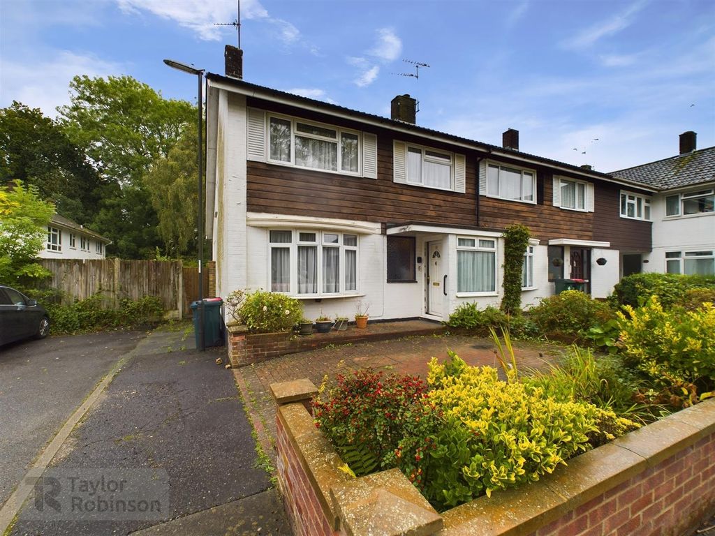 Property photo 1 of 13 Cam02600G0-Pr0330-Still016.Jpg