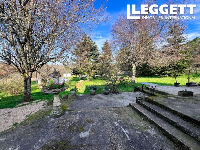 Property photo 2 of 10