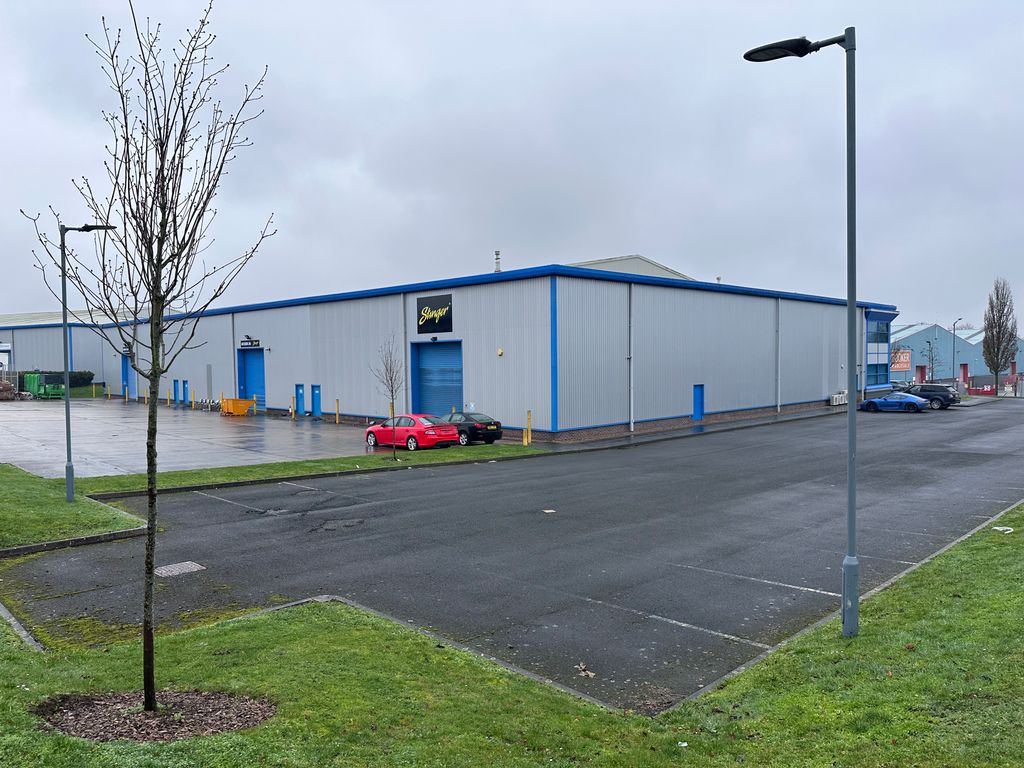 Property photo 2 of 10