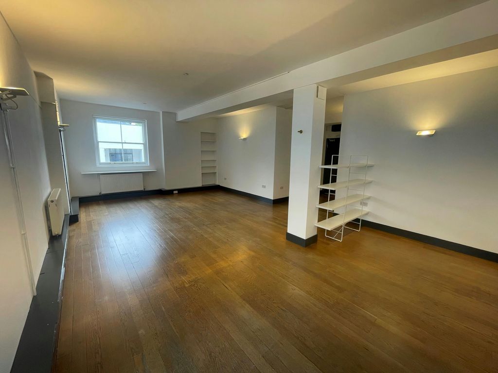 Property photo 3 of 11 Cy G.Jpg