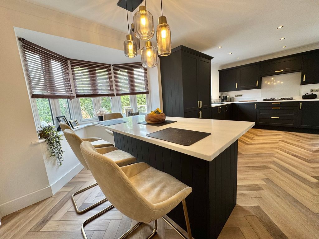 Additional image 10 of 4 bed detached house for saleOrchid Close, Bedworth CV12