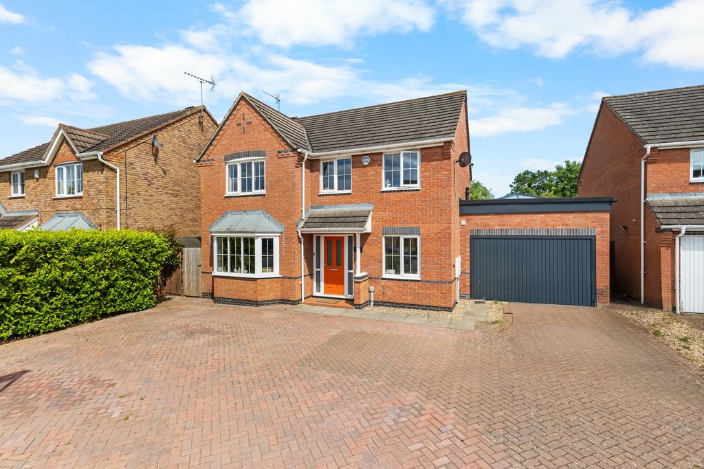 Property photo 1 of 23