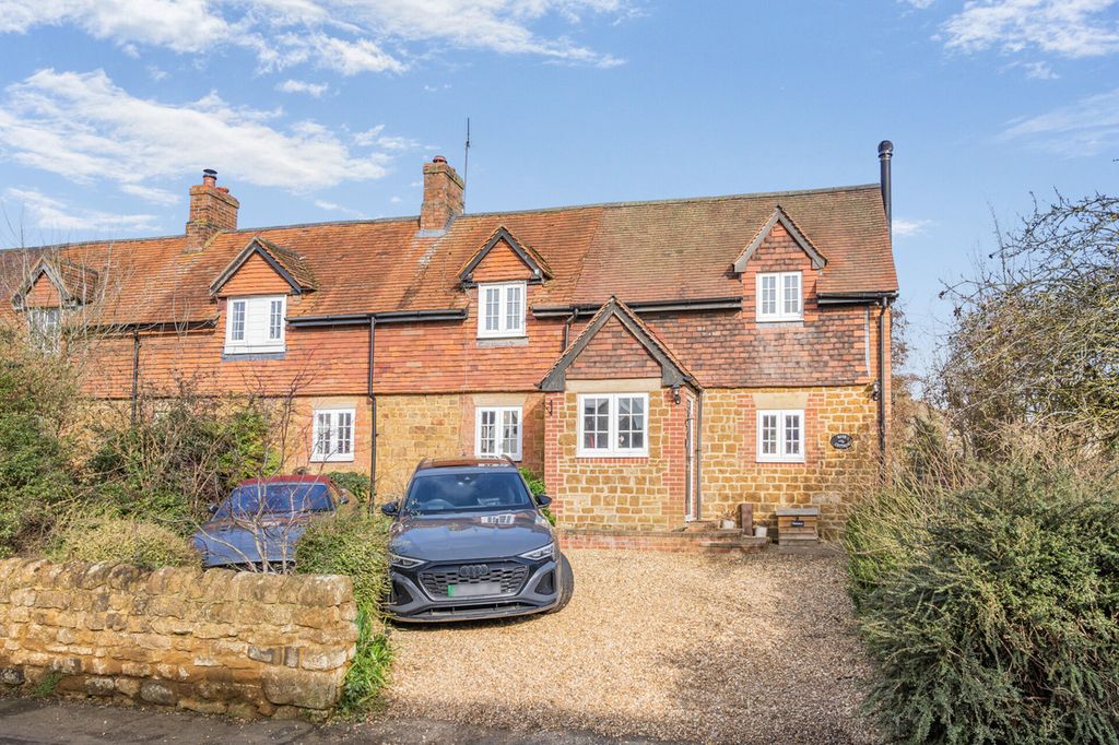 Property photo 1 of 25