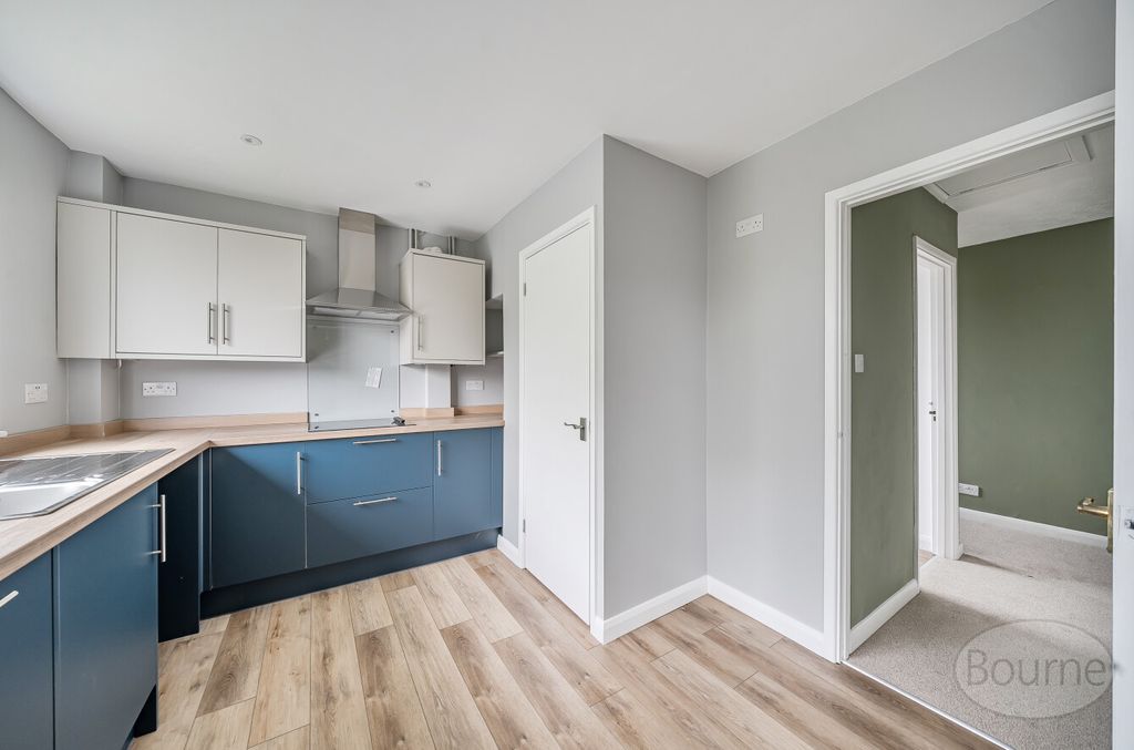 Property photo 3 of 15 26d481Da-2054-488...