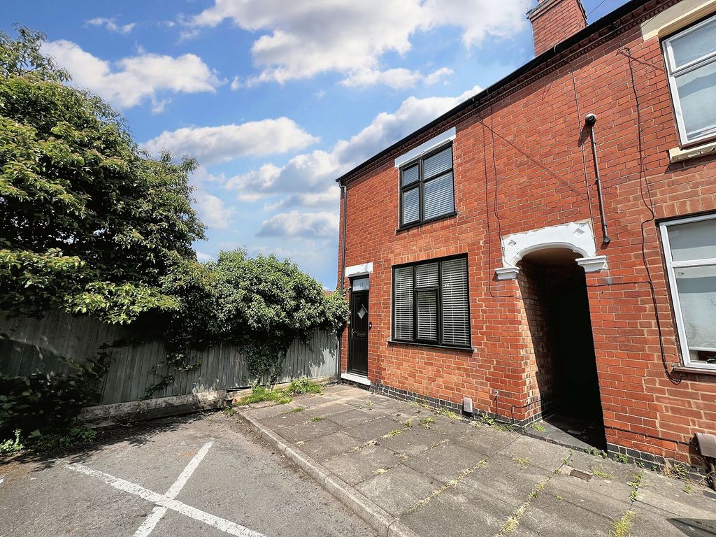 Property photo 1 of 21