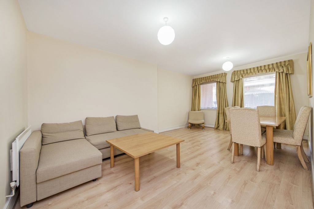Property photo 1 of 8 Reception Room