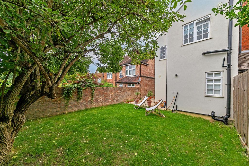 Property photo 2 of 17 75Catherinestreet-25.Jpg