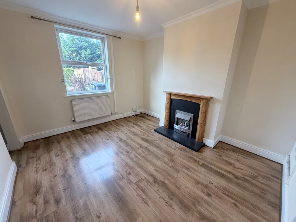 Property photo 3 of 14 44 Charles 9
