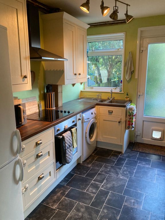 Property photo 3 of 8 Photo 3