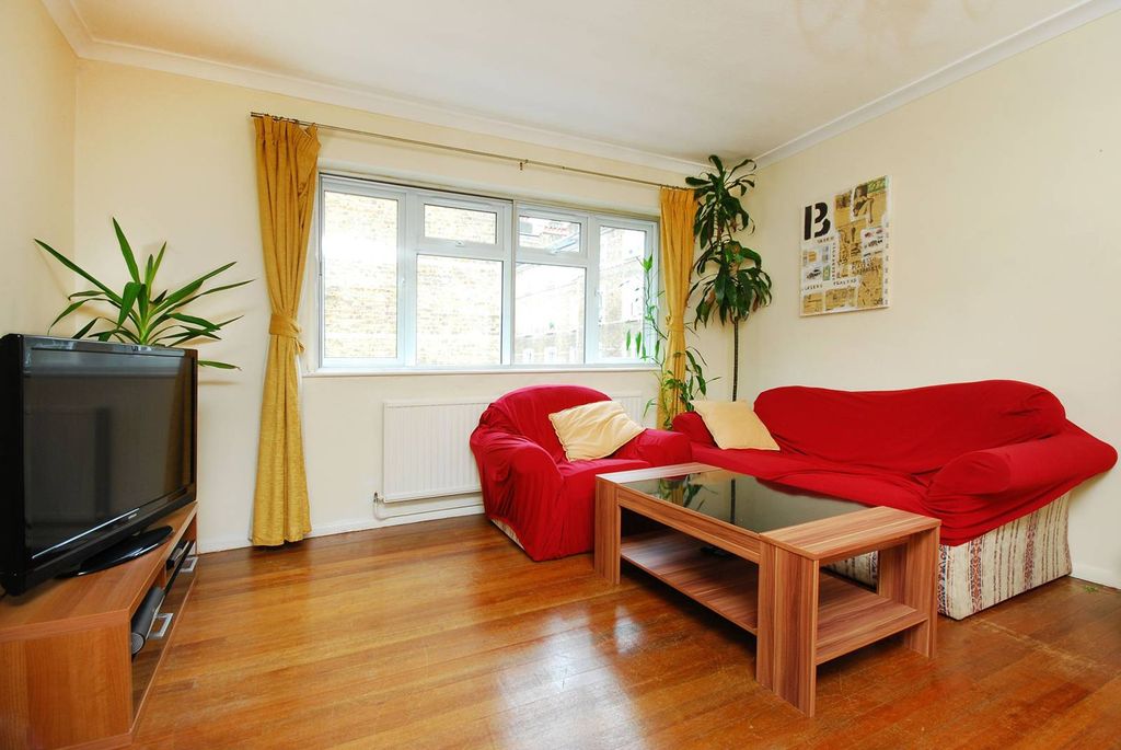 Property photo 1 of 7