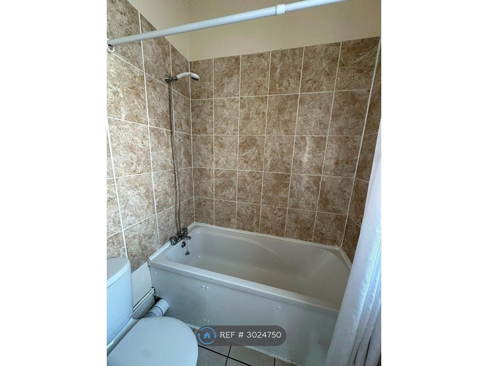 Property photo 3 of 3