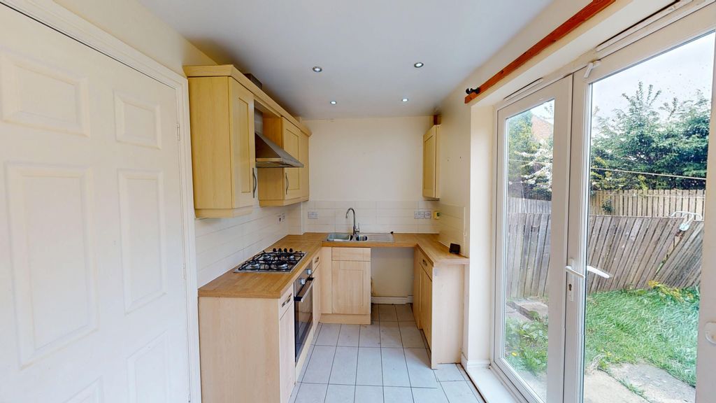 Property photo 3 of 8 47-Beanland-Gardens-04162026_094407