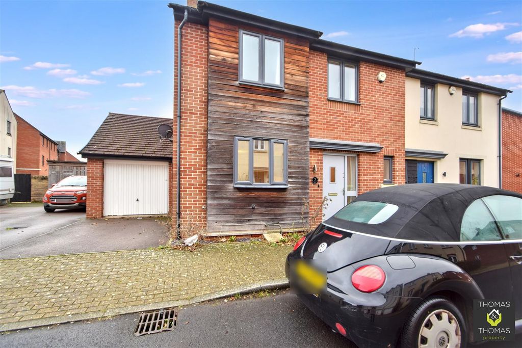 Property photo 1 of 12 Dsc_0055 (1).Jpg