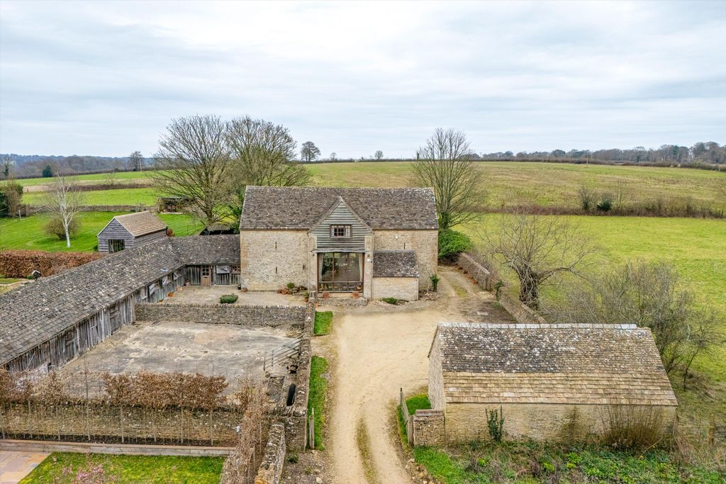 Property photo 1 of 19 Image