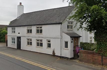Property photo 1 of 18 2 Ashton Rd