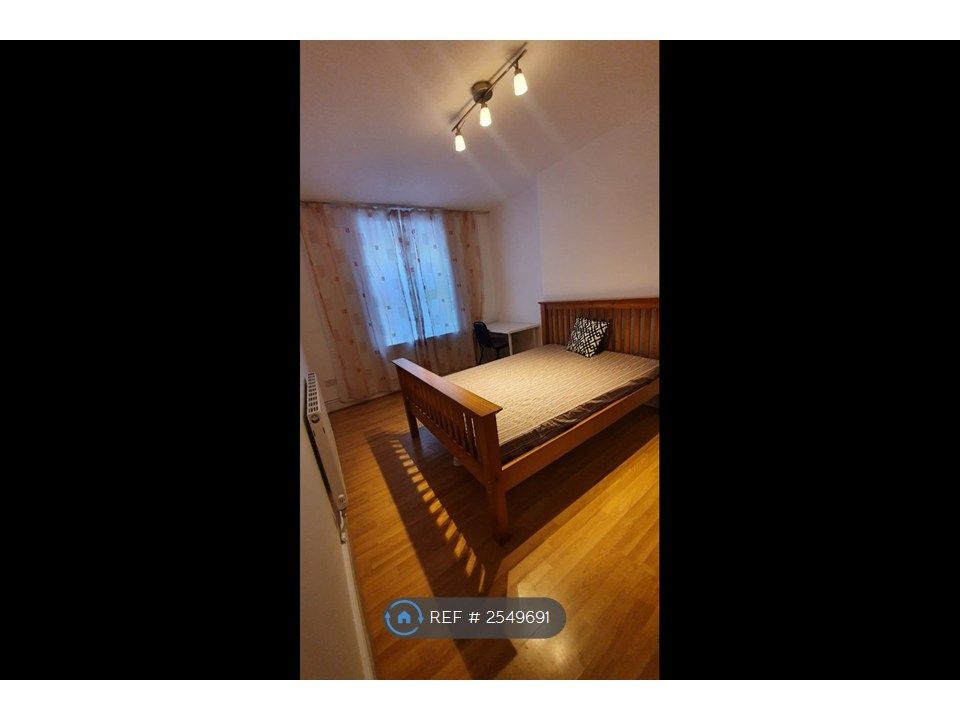 Property photo 2 of 8 Double Room 1