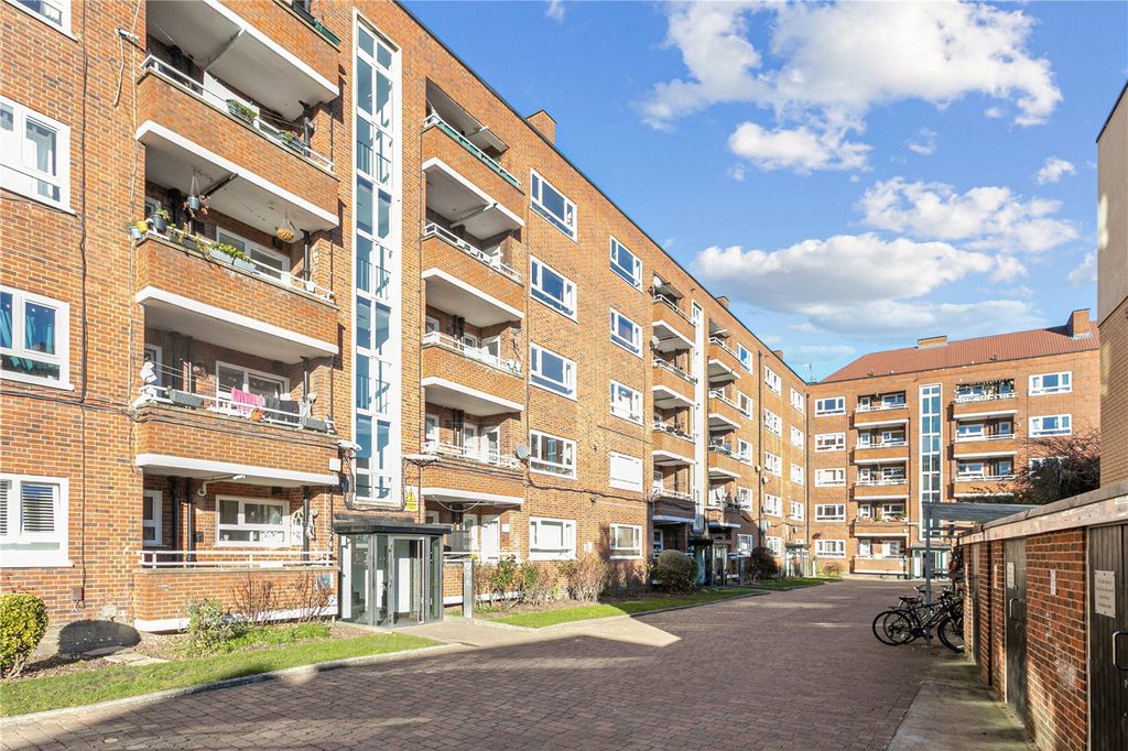 Property photo 1 of 12 Picture No. 13