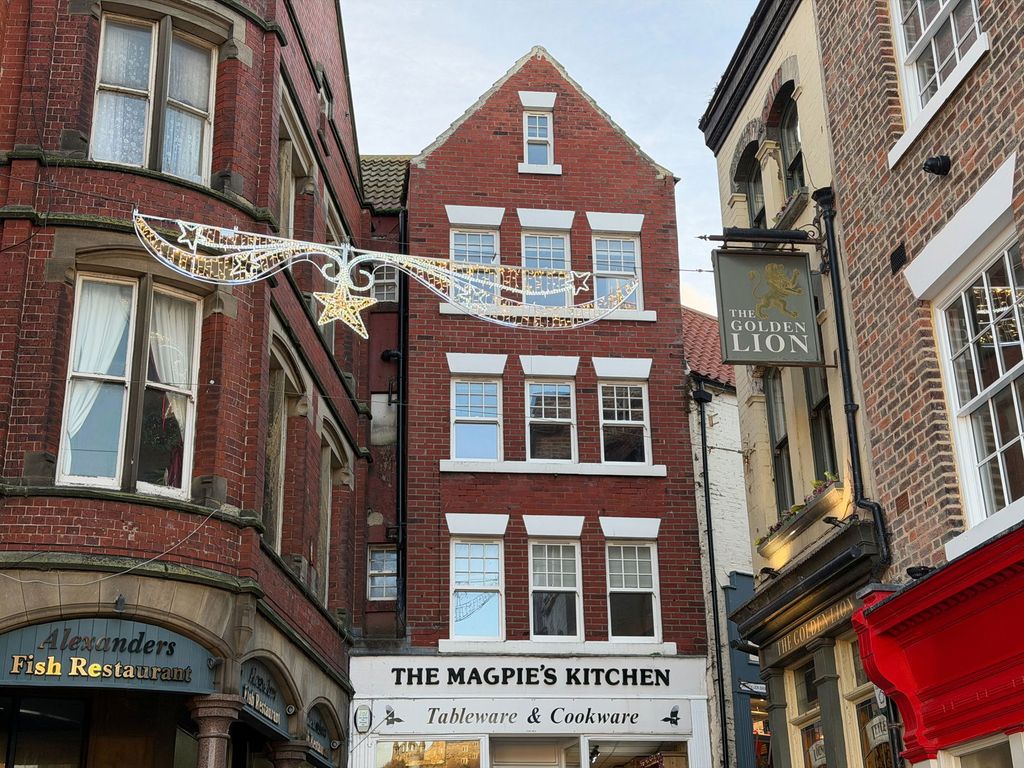 Property photo 1 of 25