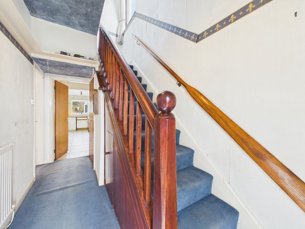 Property photo 3 of 22 Cam02386G0-Pr0169-Still004