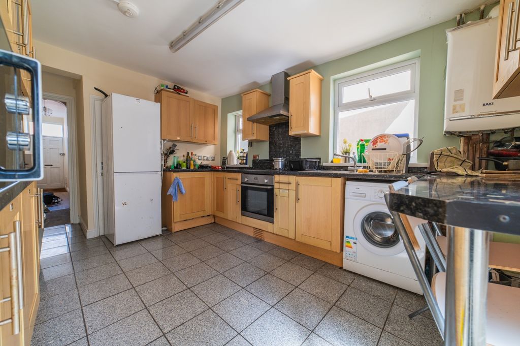 Property photo 3 of 13 Call 02920 454555 To Secure Your Viewing_2