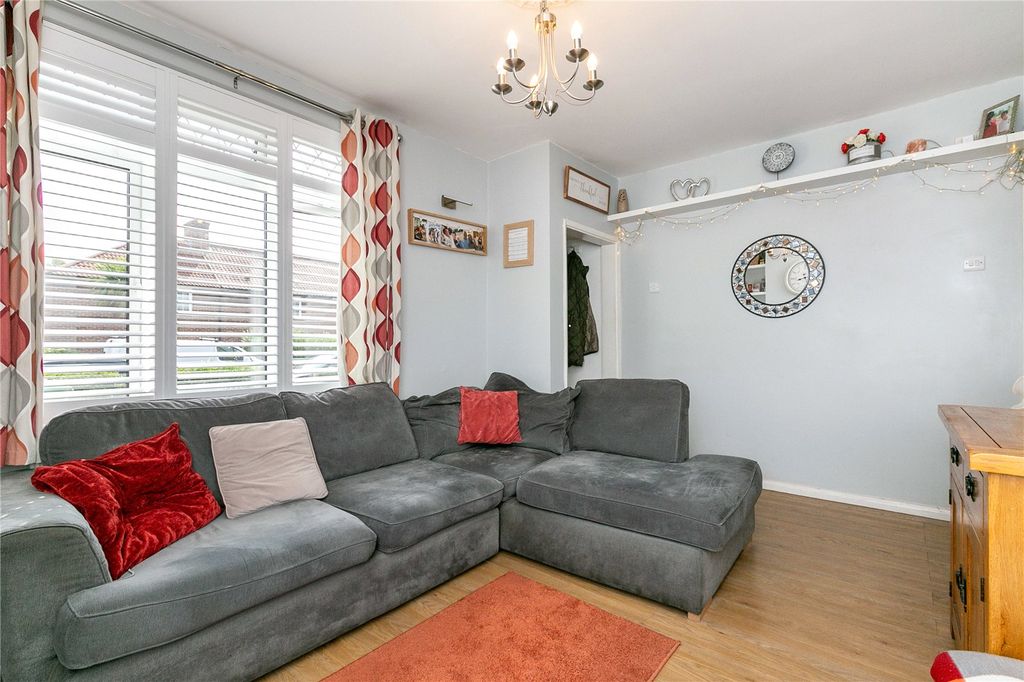 Property photo 3 of 12 Picture No. 12