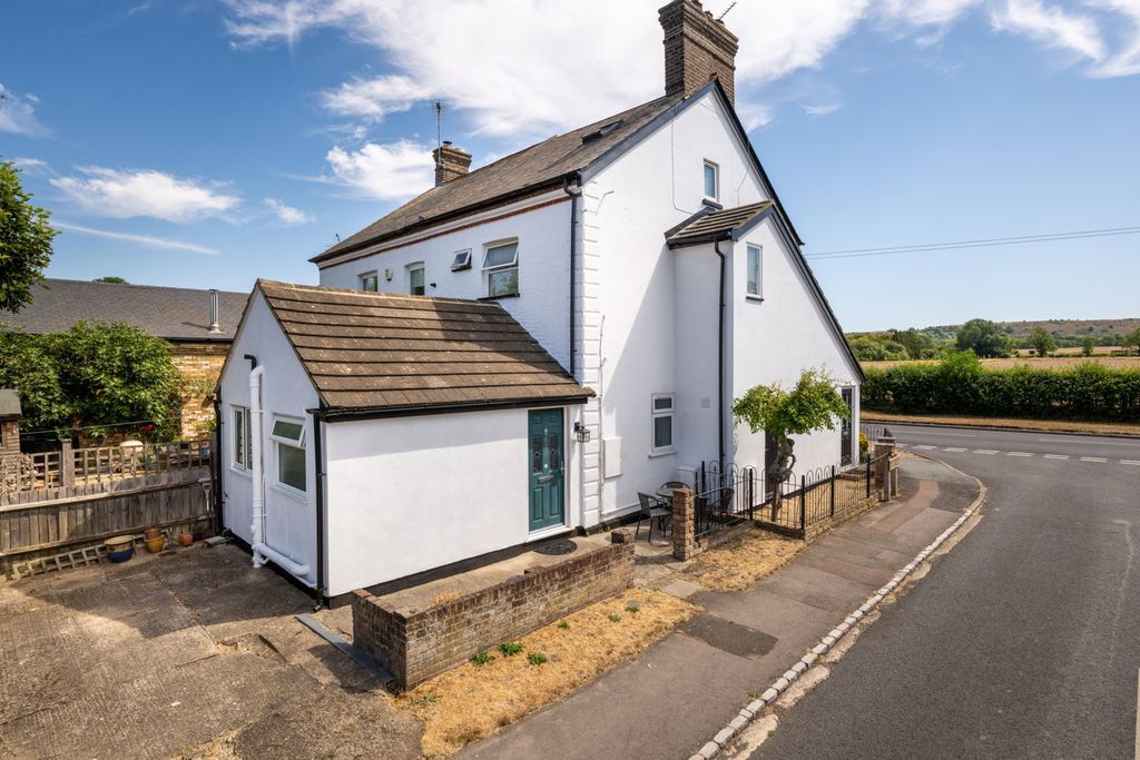 Property photo 1 of 22