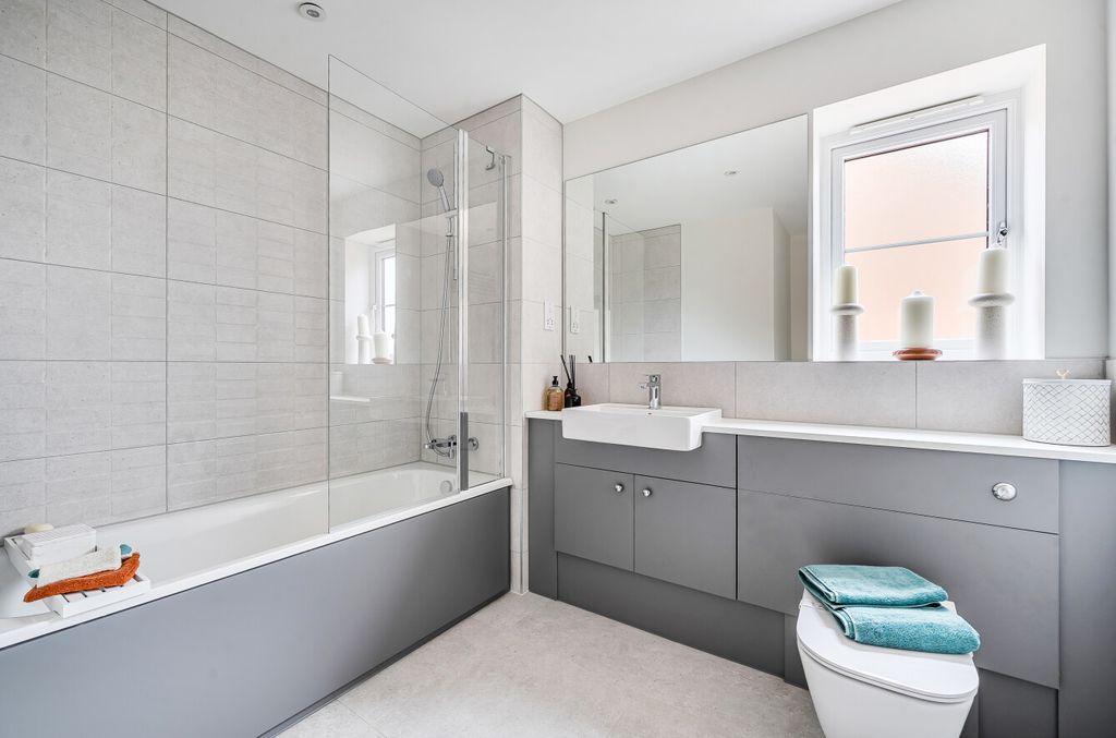 Additional image 18 of 4 bed detached house for saleHackney Way, Mortimer Common, Reading, Berkshire RG7