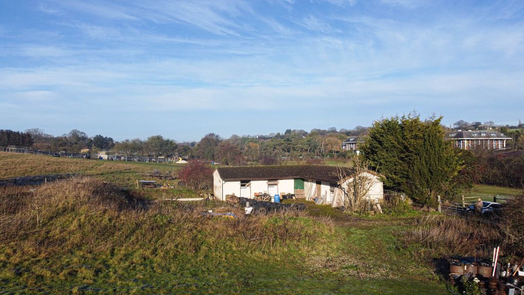Property photo 2 of 14 Stables