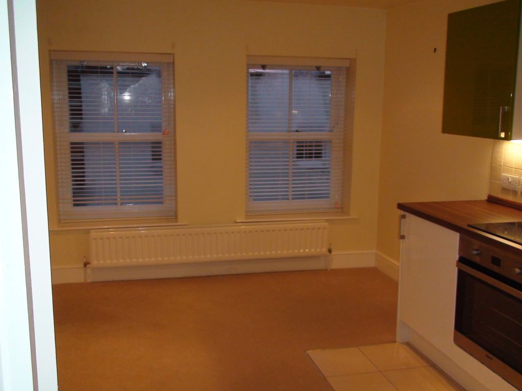 Property photo 2 of 8 Photo 1