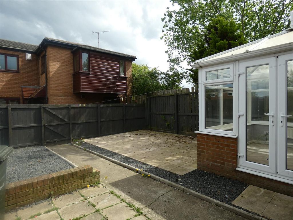 Property photo 3 of 8
