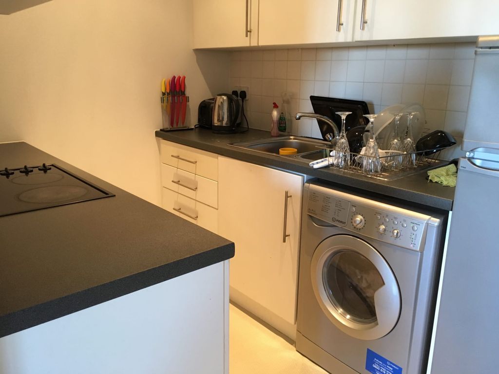 Property photo 3 of 6 Gallery