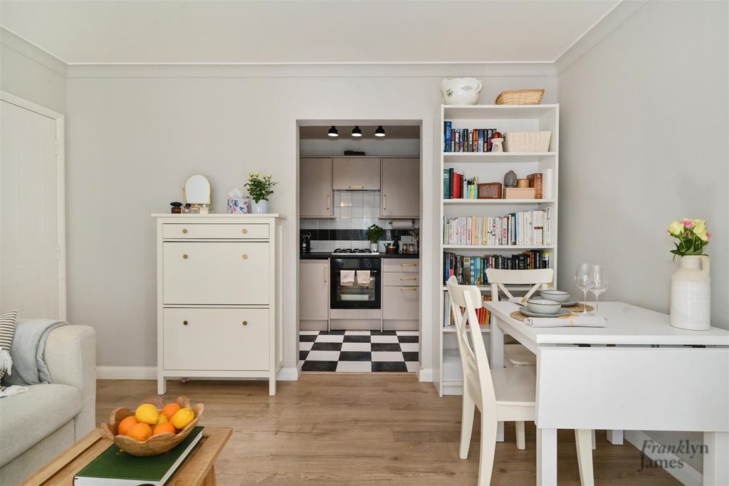 Property photo 3 of 10 The-Grange (3).Jpg