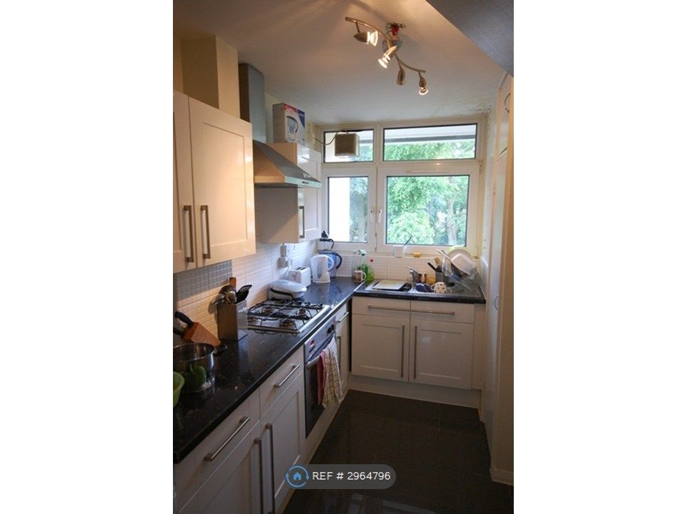 Property photo 2 of 3