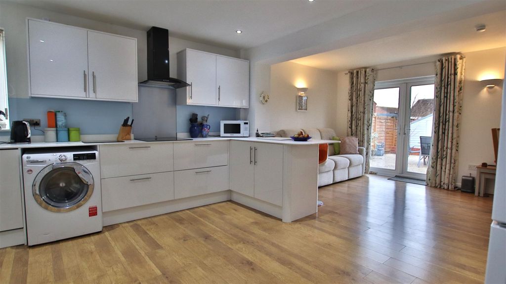 Property photo 2 of 16 Img_0915.Jpg