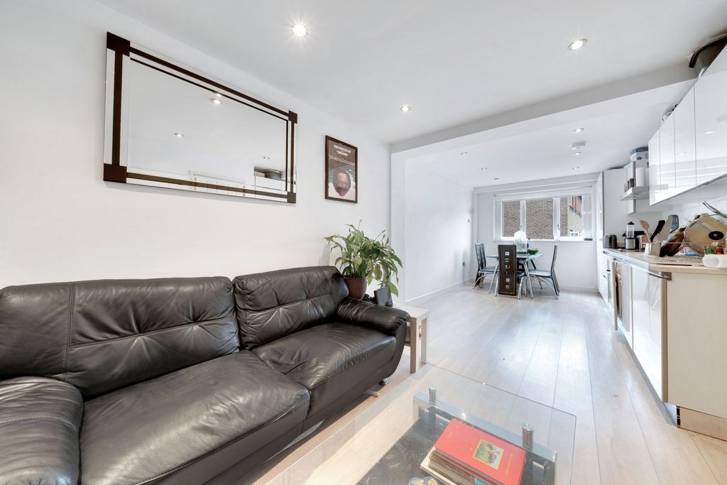 Property photo 1 of 10 Open-Plan Kitchen/Lounge