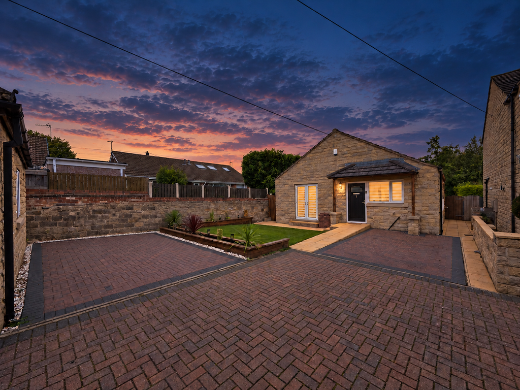 Property photo 1 of 16