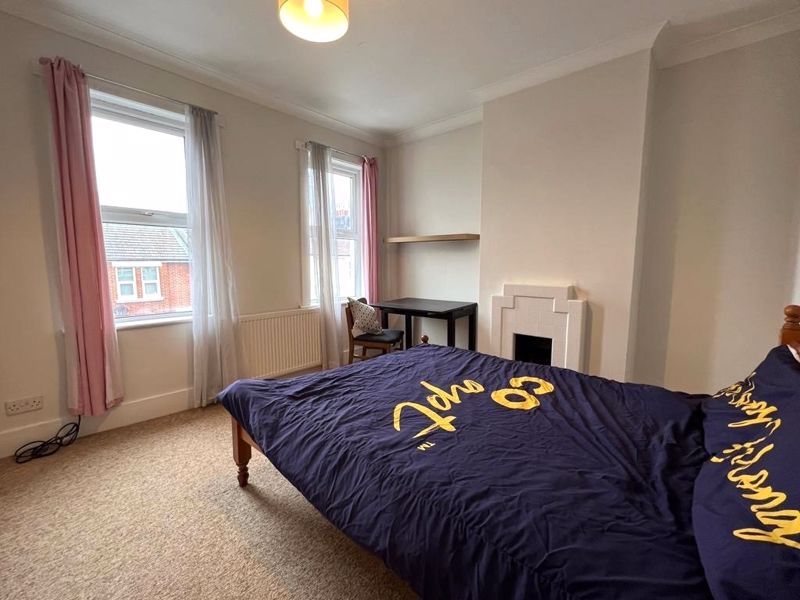 Property photo 2 of 10 Photo 16