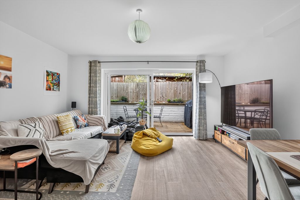 Property photo 3 of 18 Open Plan Living