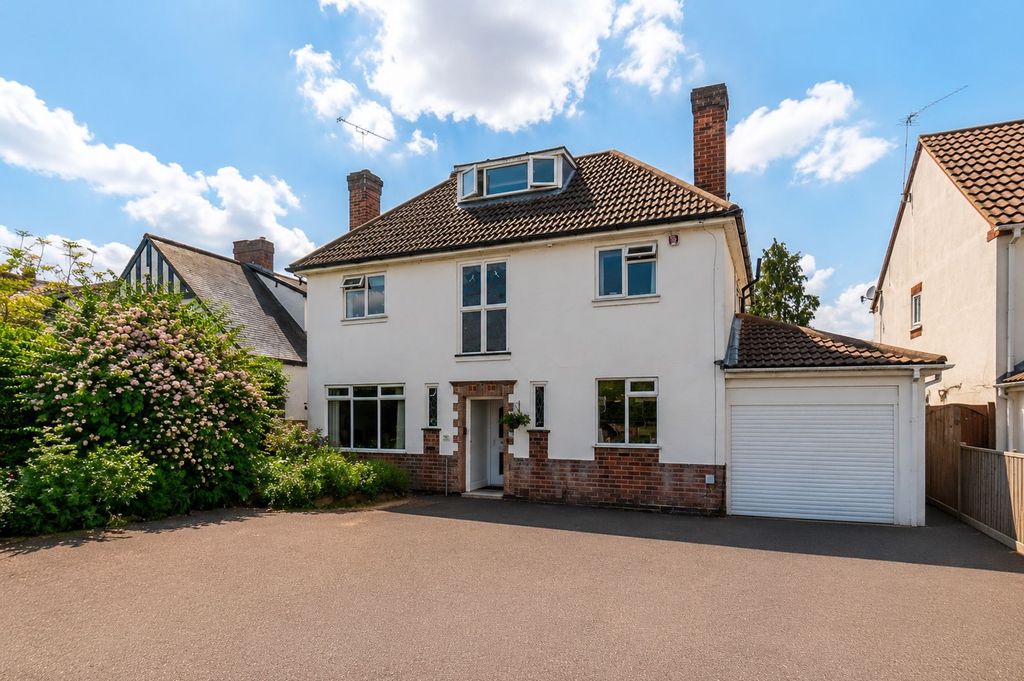 Property photo 1 of 30