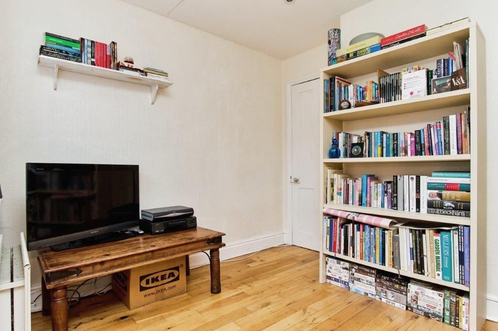 Additional image 4 of 2 bed property to rentGeorge Street, Ryde PO33