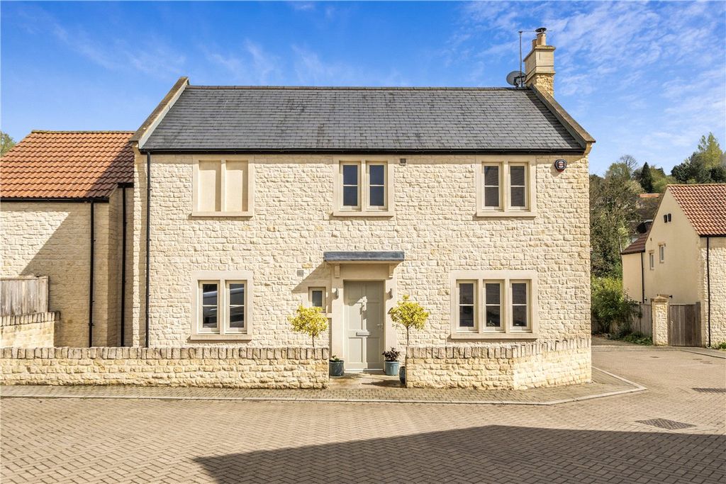 Property photo 1 of 17 Picture No. 01