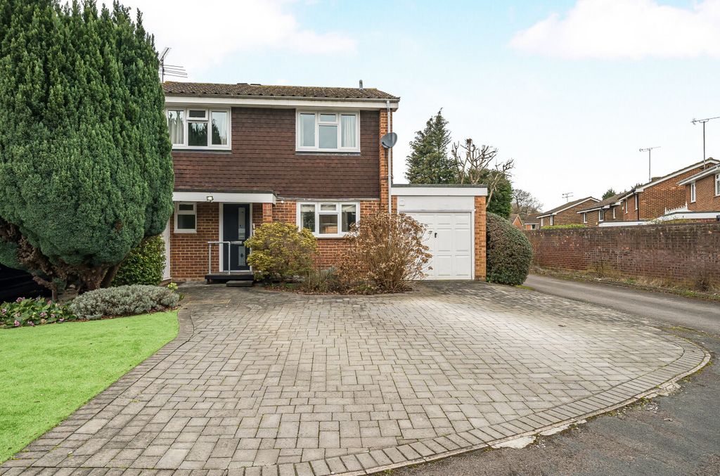 Property photo 1 of 21 1417171-2-6995A17...