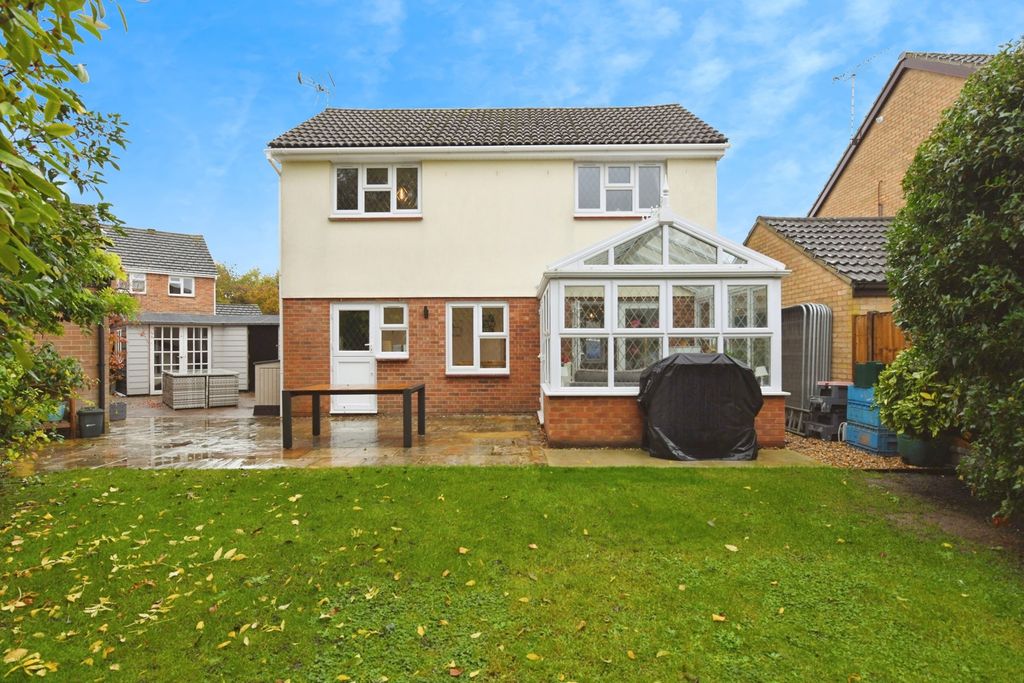 Property photo 1 of 16 Rear View