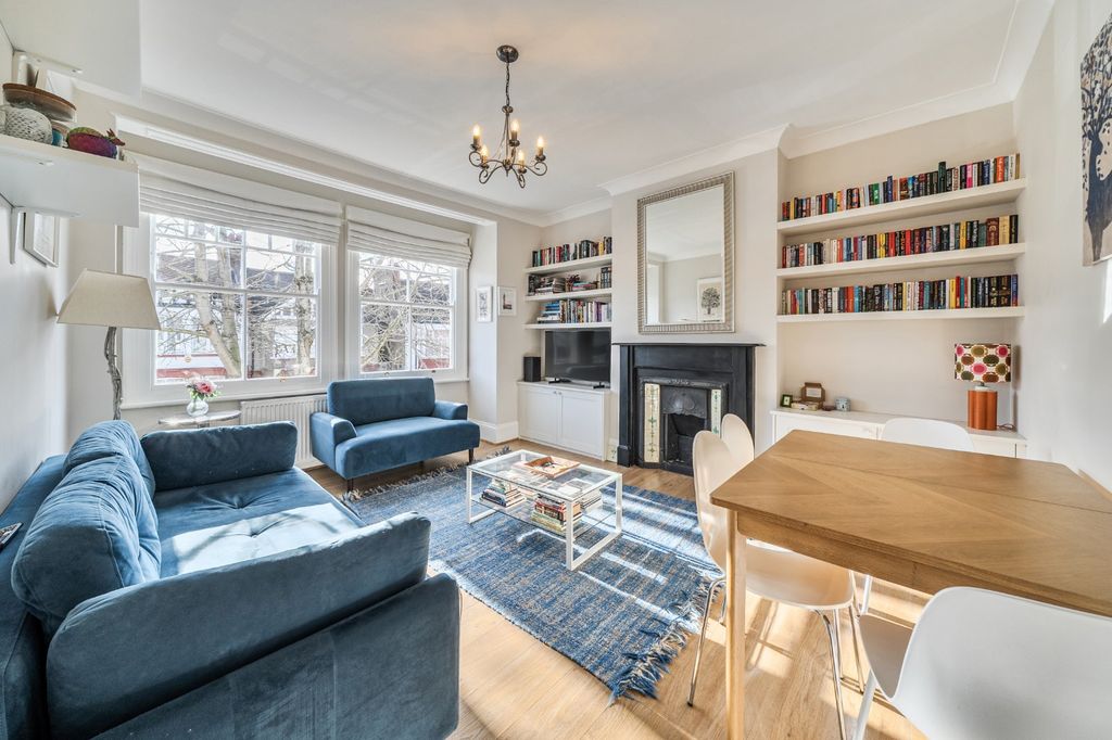 Property photo 2 of 10 Picture No. 17